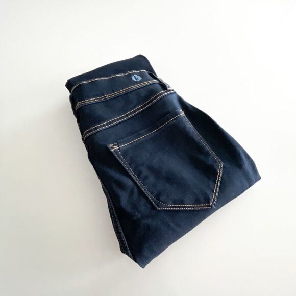 Kensie Jeans // Size 4 (tons of stretch and can fit an 8) // NWOT // Jeggings - Picture 7 of 7